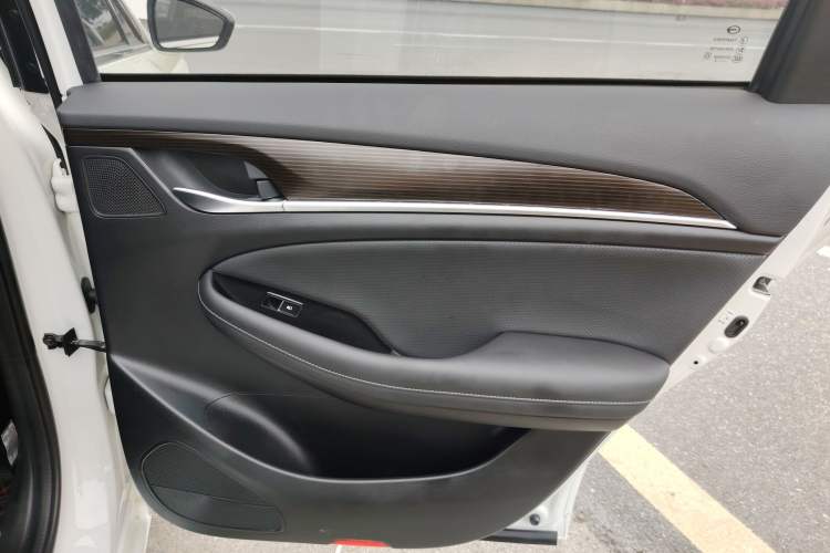Used GAC Trumpchi GA6 2022 270T Automatic Elite Edition Right Rear Door Interior