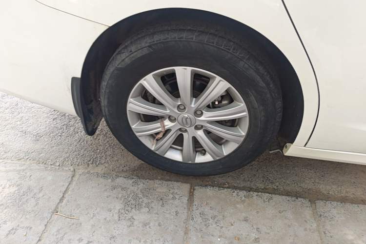 Used GAC Trumpchi GA6 2022 270T Automatic Elite Edition Right Rear Wheel Hub