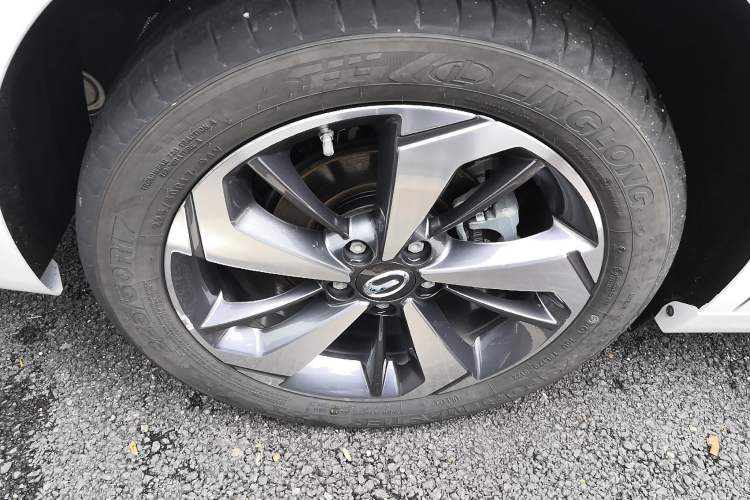 Used GAC Trumpchi GA6 2022 270T Automatic Luxury Edition Right Rear Wheel Hub