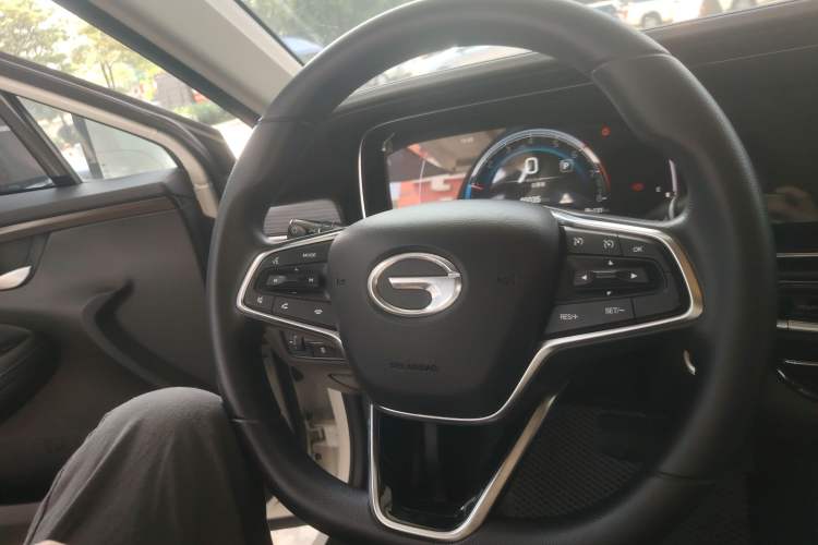 Used GAC Trumpchi GA6 2022 270T Automatic Elite Edition Steering Wheel