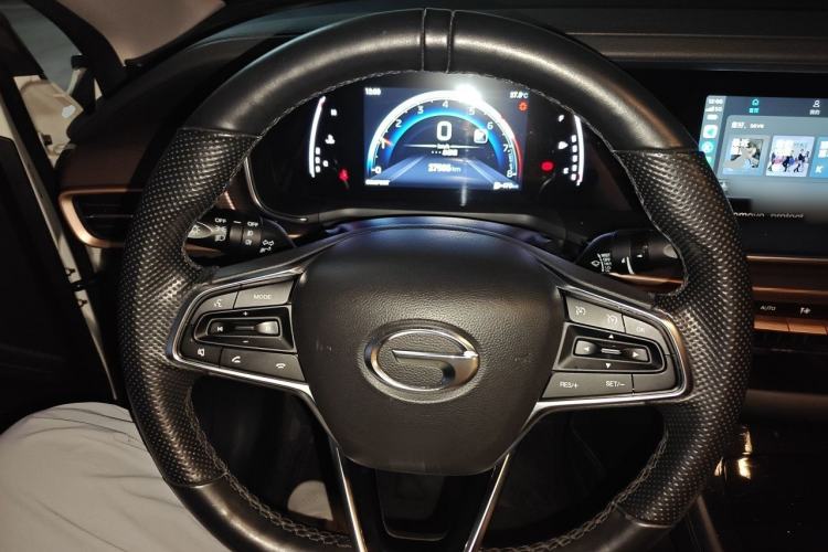 Used GAC Trumpchi GA6 2022 270T Automatic Luxury Edition Steering Wheel