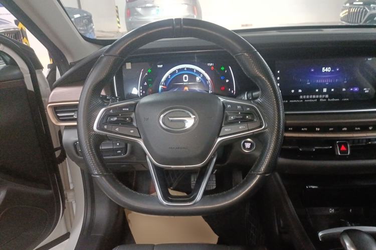 Used GAC Trumpchi GA6 2022 270T Automatic Luxury Edition Steering Wheel