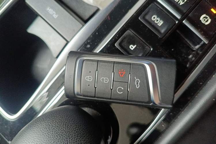 Used GAC Trumpchi GA6 2022 270T Automatic Luxury Edition Vehicle Key