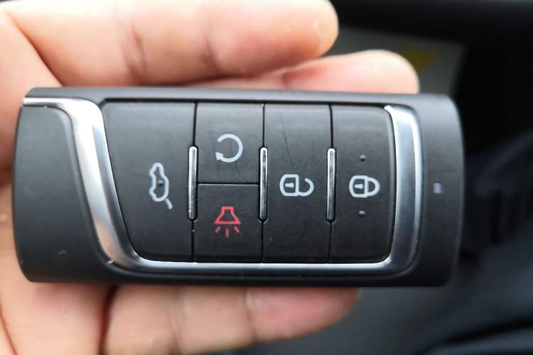 Used GAC Trumpchi GA6 2022 270T Automatic Luxury Edition Vehicle Key