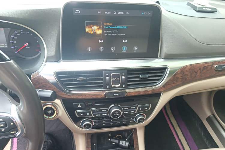 Used GAC Trumpchi GA8 2016 320T Luxury Edition Audio And AC Panel