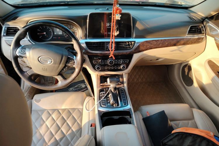 Used GAC Trumpchi GA8 2016 320T Luxury Edition Center Console