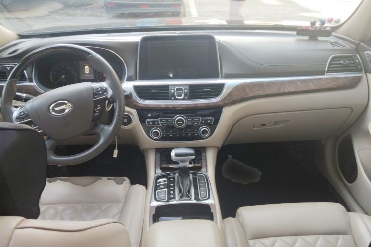 Used GAC Trumpchi GA8 2016 320T Luxury Edition Center Console