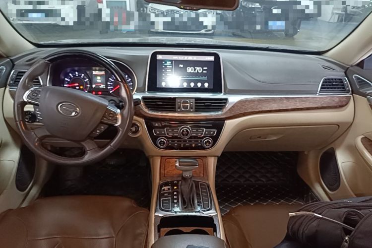 Used GAC Trumpchi GA8 2016 320T Luxury Edition Center Console