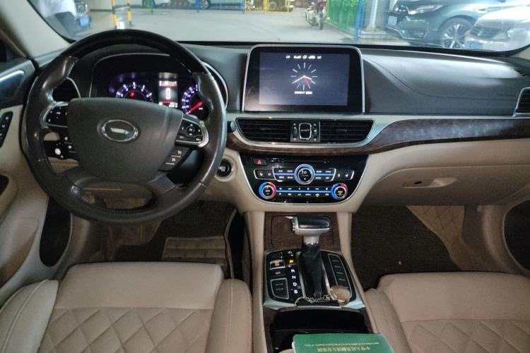 Used GAC Trumpchi GA8 2016 320T Luxury Edition Center Console