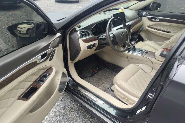 Used GAC Trumpchi GA8 2016 320T Prestige Edition Driver Seat