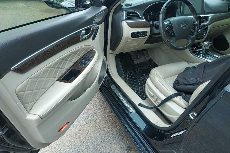 Used GAC Trumpchi GA8 2016 320T Luxury Edition Driver Seat