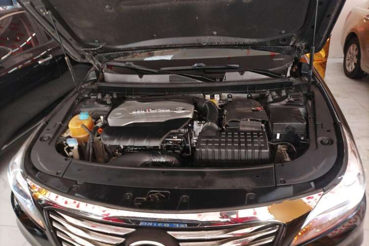 Used GAC Trumpchi GA8 2016 320T Ultimate Edition Engine Bay