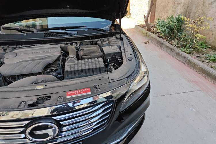 Used GAC Trumpchi GA8 2016 320T Luxury Edition Engine Bay Left