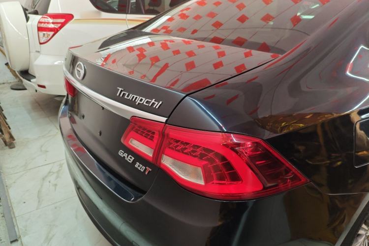 Used GAC Trumpchi GA8 2016 320T Ultimate Edition Exterior 4