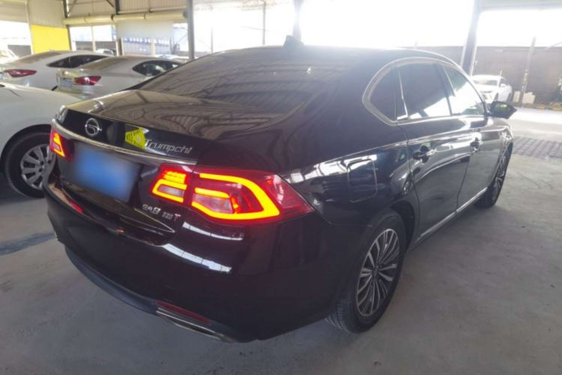 Used GAC Trumpchi GA8 2016 320T Ultimate Edition Exterior 5