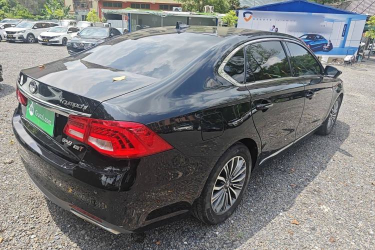 Used GAC Trumpchi GA8 2016 320T Executive Edition Exterior 5