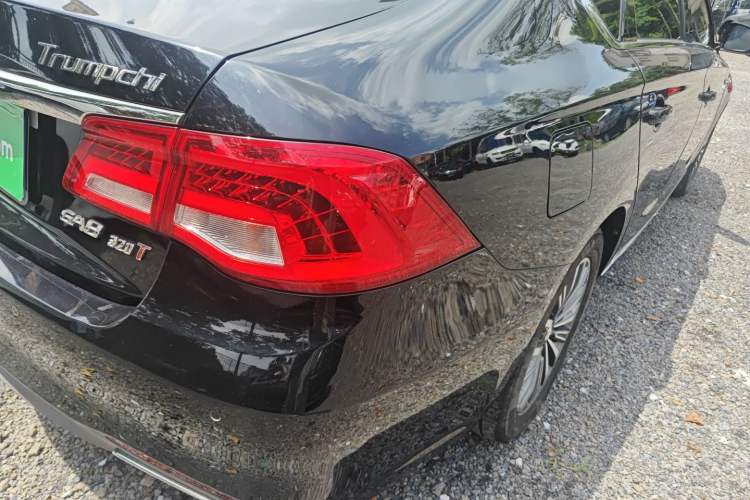 Used GAC Trumpchi GA8 2016 320T Executive Edition Exterior 6