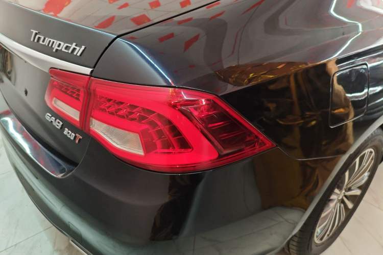 Used GAC Trumpchi GA8 2016 320T Ultimate Edition Exterior 6