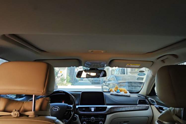 Used GAC Trumpchi GA8 2016 320T Luxury Edition Headliner