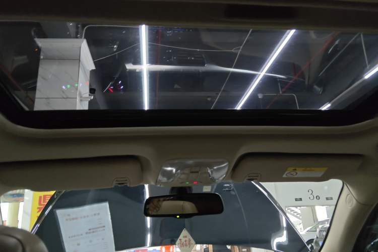 Used GAC Trumpchi GA8 2016 320T Luxury Edition Headliner