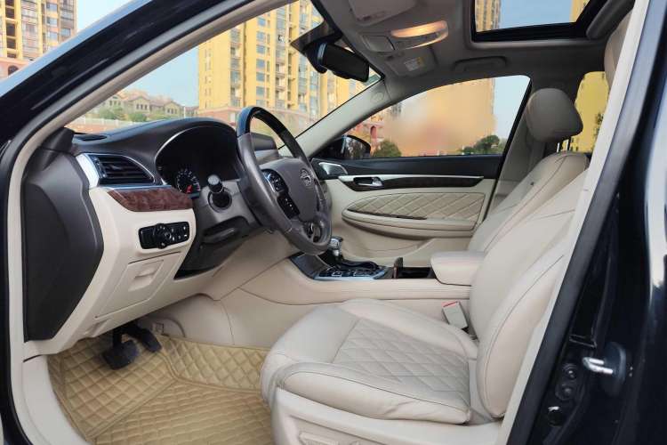 Used GAC Trumpchi GA8 2016 320T Luxury Edition Interior 1