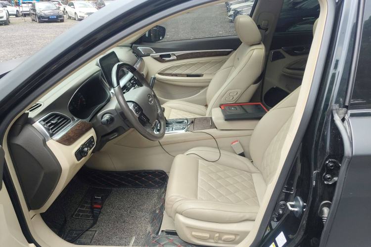 Used GAC Trumpchi GA8 2016 320T Prestige Edition Left Front Seat