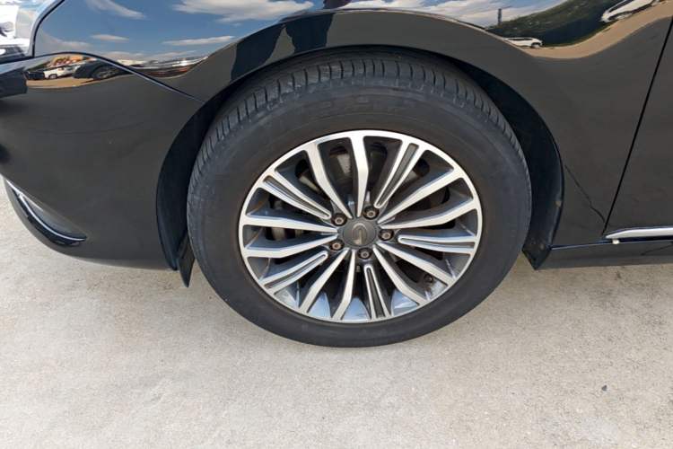 Used GAC Trumpchi GA8 2016 320T Luxury Edition Left Front Wheel Hub