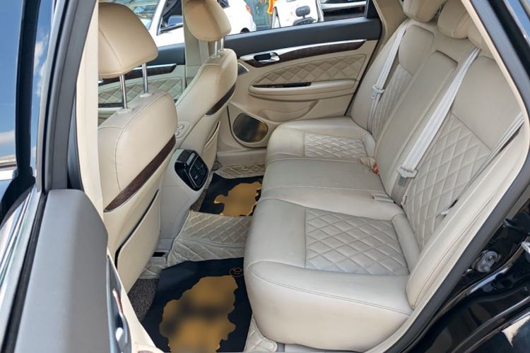 Used GAC Trumpchi GA8 2016 320T Luxury Edition Left Rear Seat