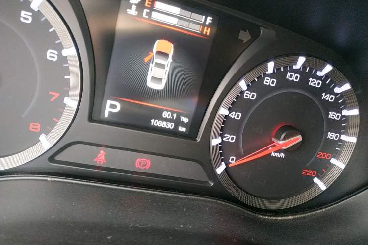 Used GAC Trumpchi GA8 2016 320T Luxury Edition Odometer Close Up