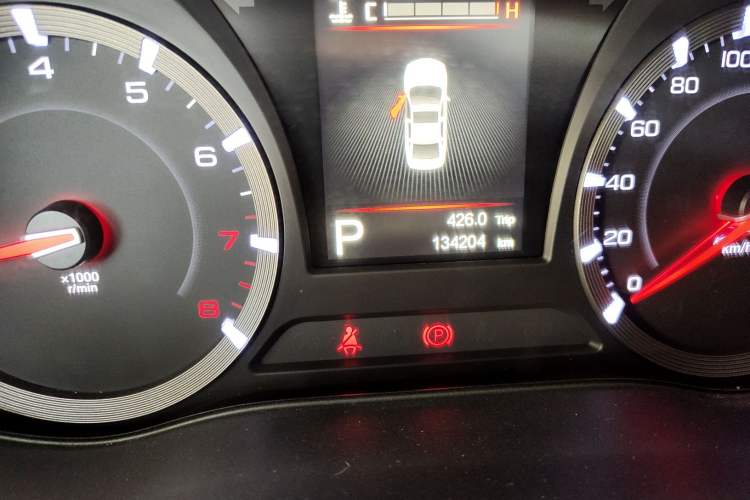 Used GAC Trumpchi GA8 2016 320T Luxury Edition Odometer Close Up