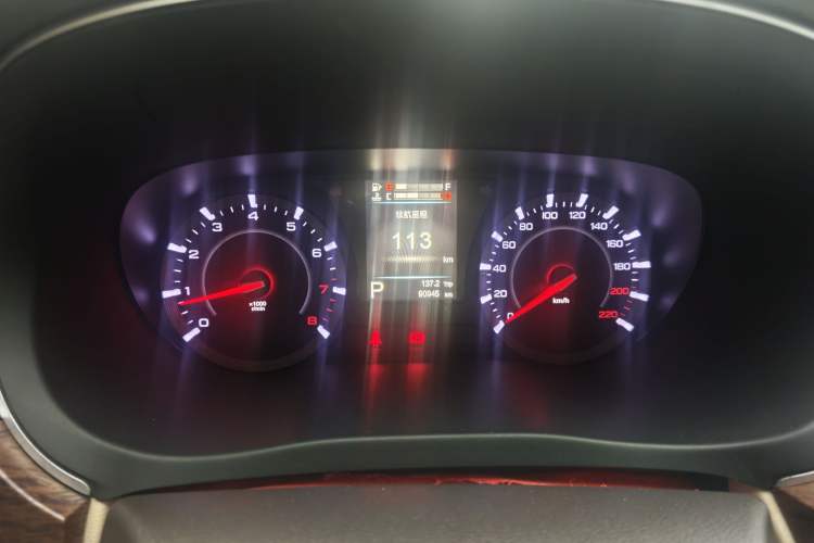 Used GAC Trumpchi GA8 2016 320T Executive Edition Odometer Close Up