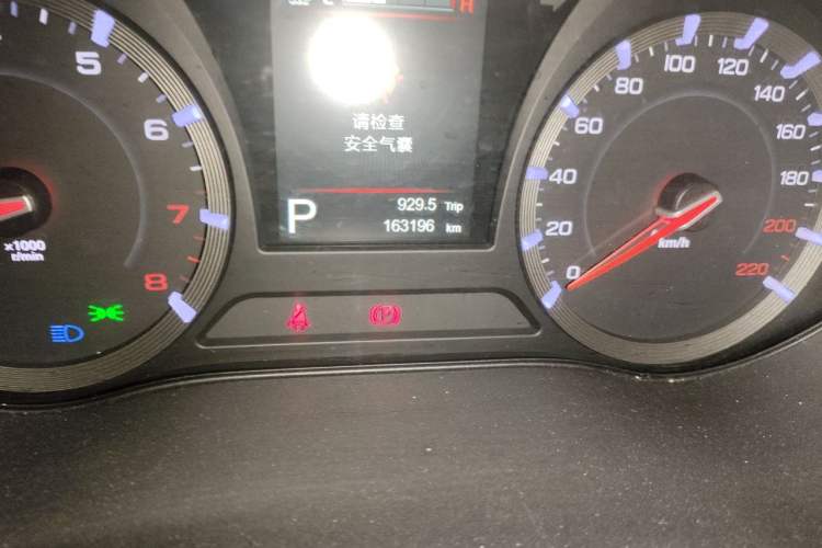 Used GAC Trumpchi GA8 2016 320T Luxury Edition Odometer Close Up