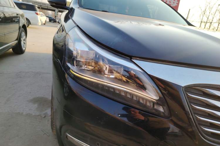Used GAC Trumpchi GA8 2016 320T Luxury Edition Right Front Headlight