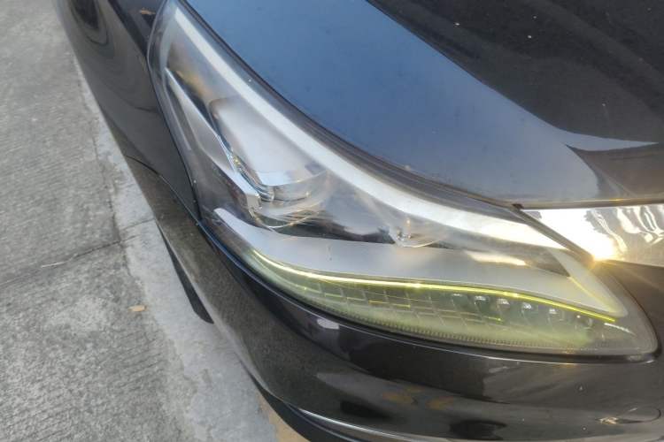 Used GAC Trumpchi GA8 2016 320T Luxury Edition Right Front Headlight