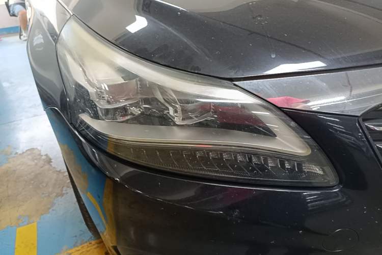 Used GAC Trumpchi GA8 2016 320T Luxury Edition Right Front Headlight