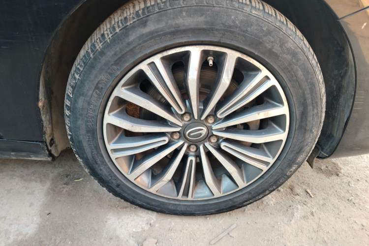 Used GAC Trumpchi GA8 2016 320T Luxury Edition Right Front Wheel Hub