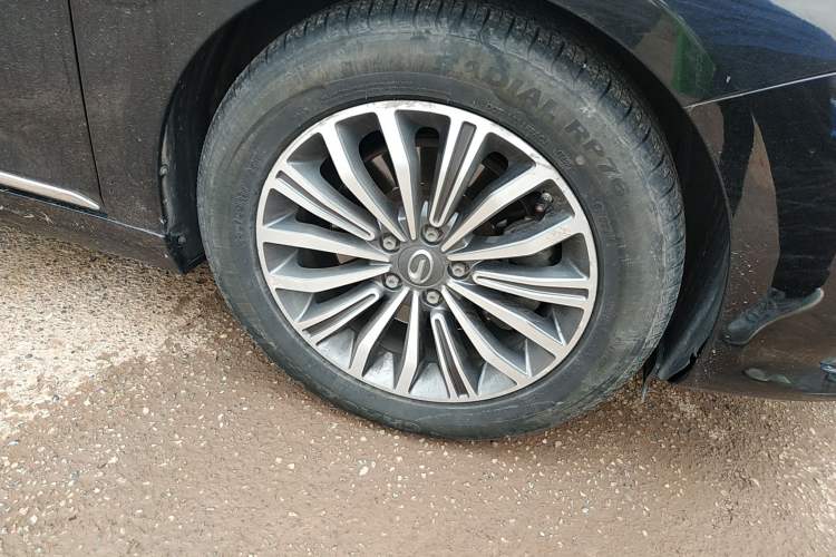 Used GAC Trumpchi GA8 2016 320T Luxury Edition Right Front Wheel Hub