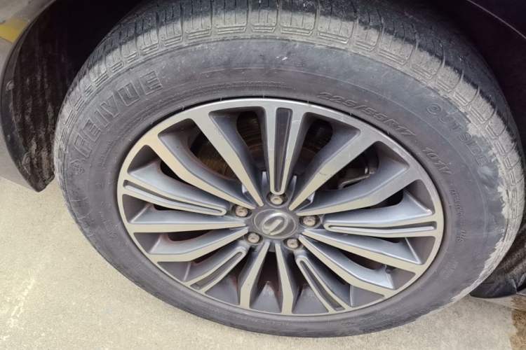 Used GAC Trumpchi GA8 2016 320T Luxury Edition Right Rear Wheel Hub