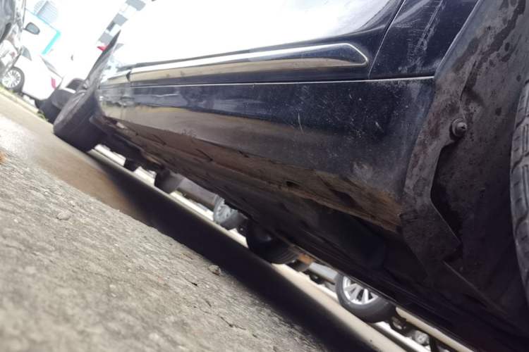 Used GAC Trumpchi GA8 2016 320T Luxury Edition Right Side Sill