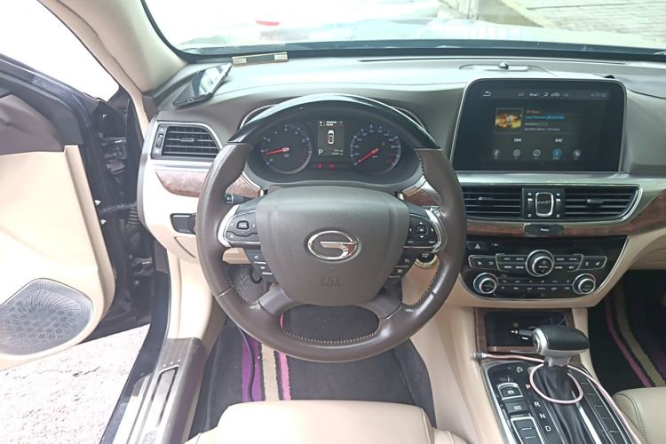 Used GAC Trumpchi GA8 2016 320T Luxury Edition Steering Wheel