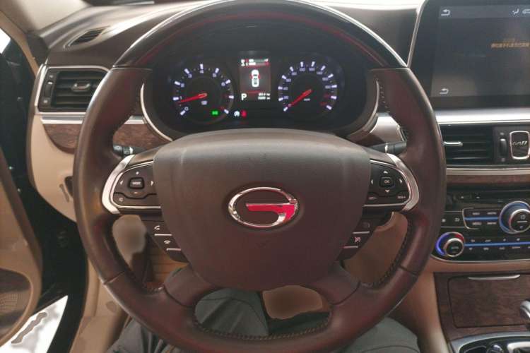 Used GAC Trumpchi GA8 2016 320T Ultimate Edition Steering Wheel
