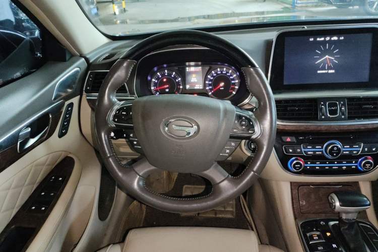 Used GAC Trumpchi GA8 2016 320T Luxury Edition Steering Wheel