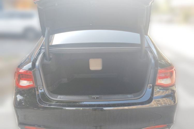 Used GAC Trumpchi GA8 2016 320T Luxury Edition Trunk