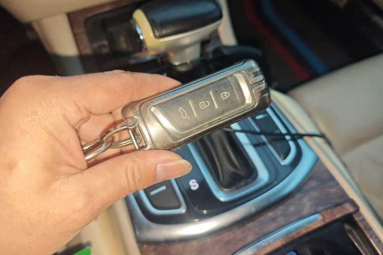 Used GAC Trumpchi GA8 2016 320T Luxury Edition Vehicle Key