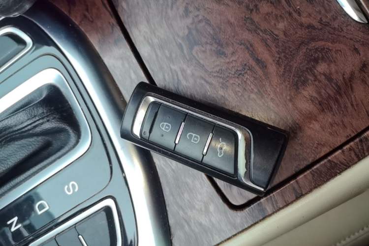 Used GAC Trumpchi GA8 2016 320T Luxury Edition Vehicle Key