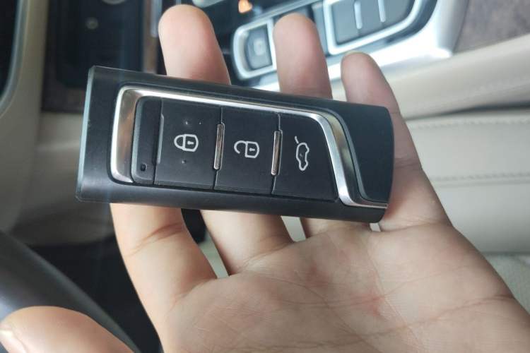 Used GAC Trumpchi GA8 2016 320T Luxury Edition Vehicle Key