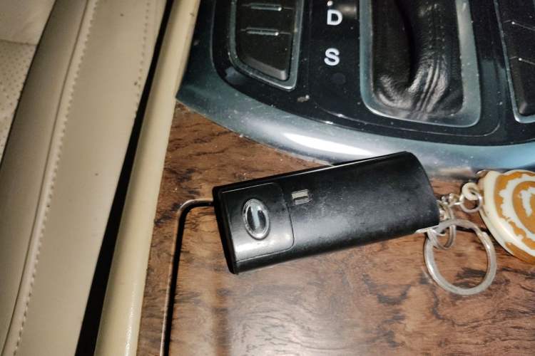 Used GAC Trumpchi GA8 2016 320T Luxury Edition Vehicle Key