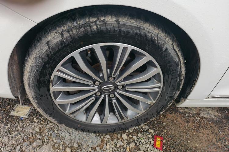 Used GAC Trumpchi GA8 2016 320T Luxury Edition Left Front Wheel Hub