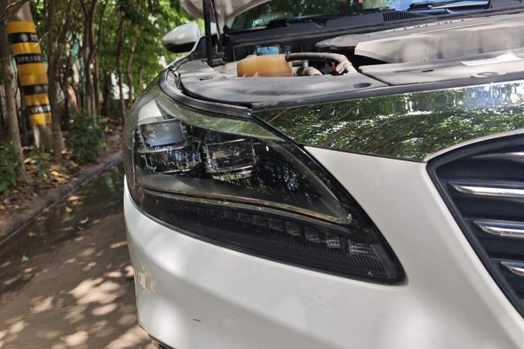 Used GAC Trumpchi GA8 2016 320T Luxury Edition Right Front Headlight