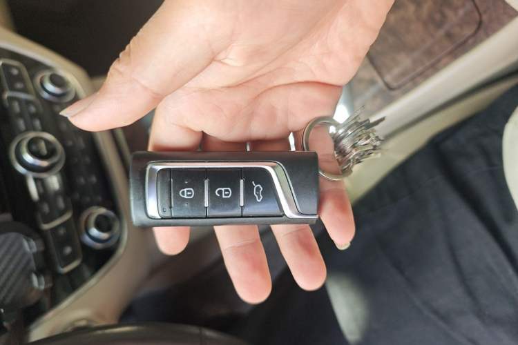 Used GAC Trumpchi GA8 2016 320T Luxury Edition Vehicle Key
